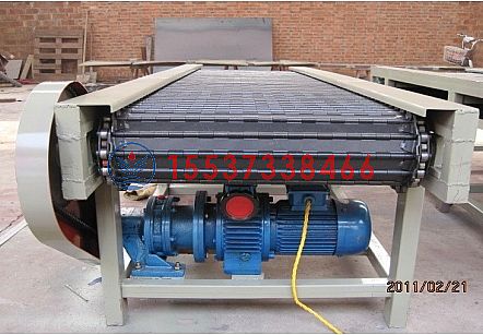 鏈板輸送機(jī)真機(jī)展示