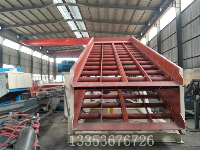 奧創大型礦用圓振篩廠家發貨1