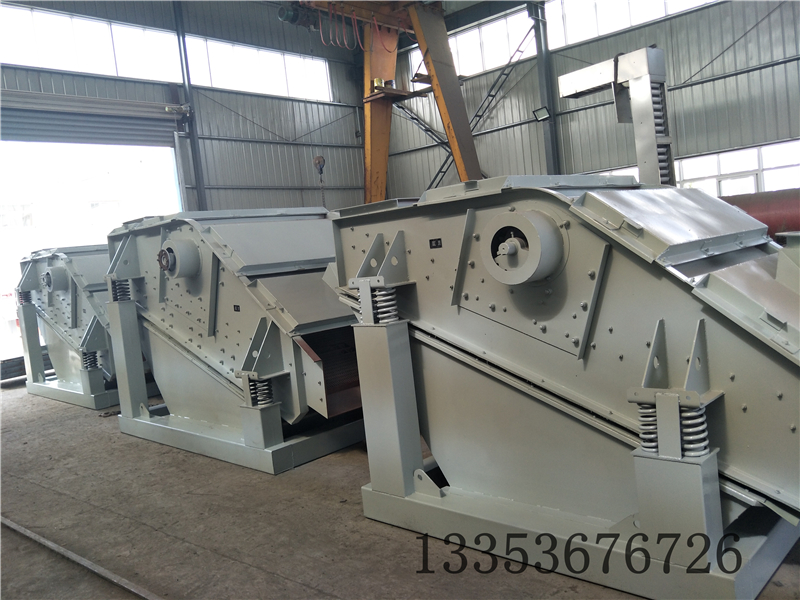 骨料振動(dòng)篩照片 骨料振動(dòng)篩照片