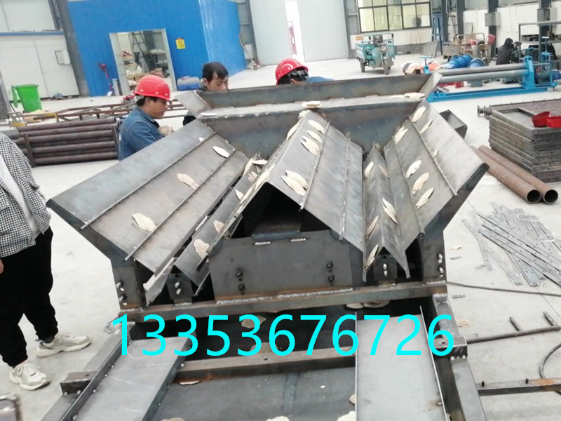 扇貝排序振動篩可實現多重情況分級排序!2 扇貝排序振動篩可實現多重情況分級排序!2